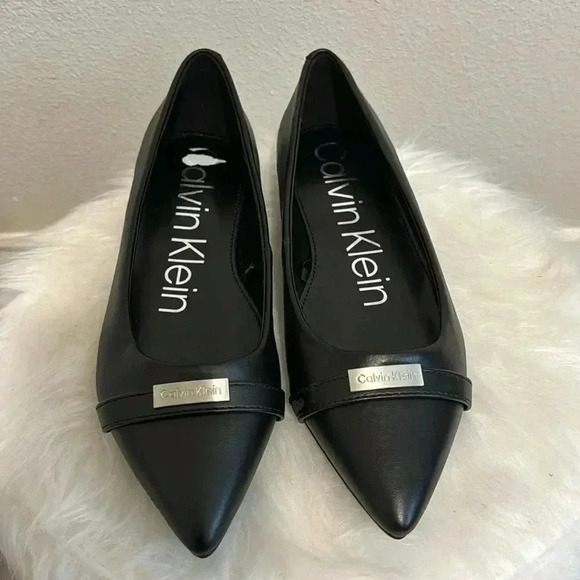 Calvin Klein Angel Pointed Leather Toe Flat - Picture 3 of 7
